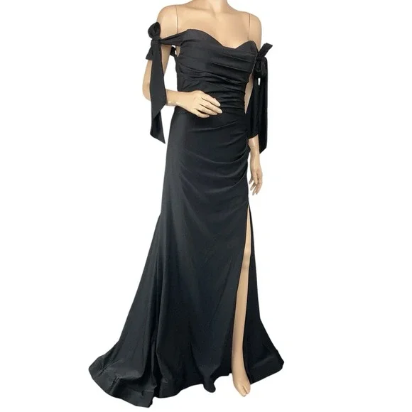 Ladivine Cinderella Divine Off-Shoulder High-Slit Black dress size 8 - Picture 1 of 8